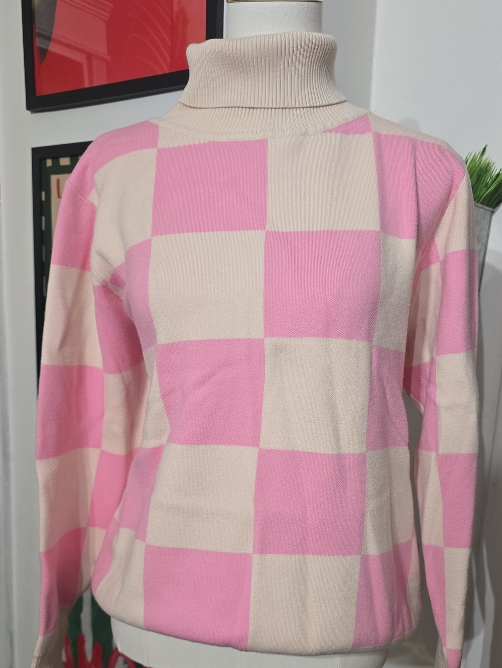Women’s Pink & Cream Checkered Turtleneck Sweater
